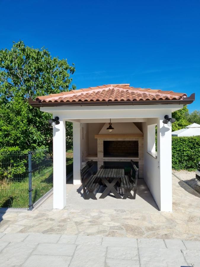 Villa Lukas Сукошан Экстерьер фото