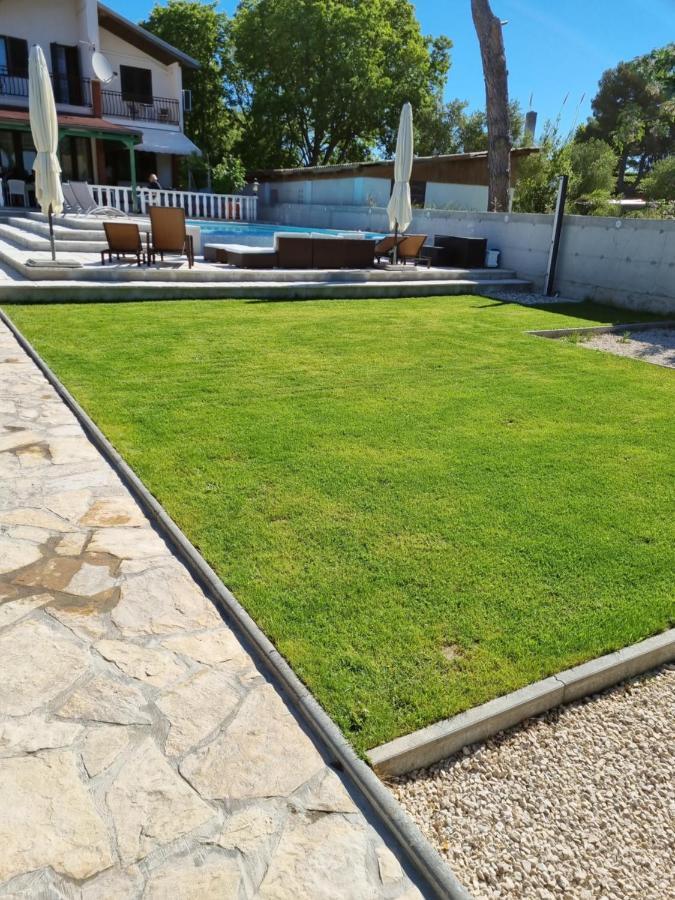 Villa Lukas Сукошан Экстерьер фото