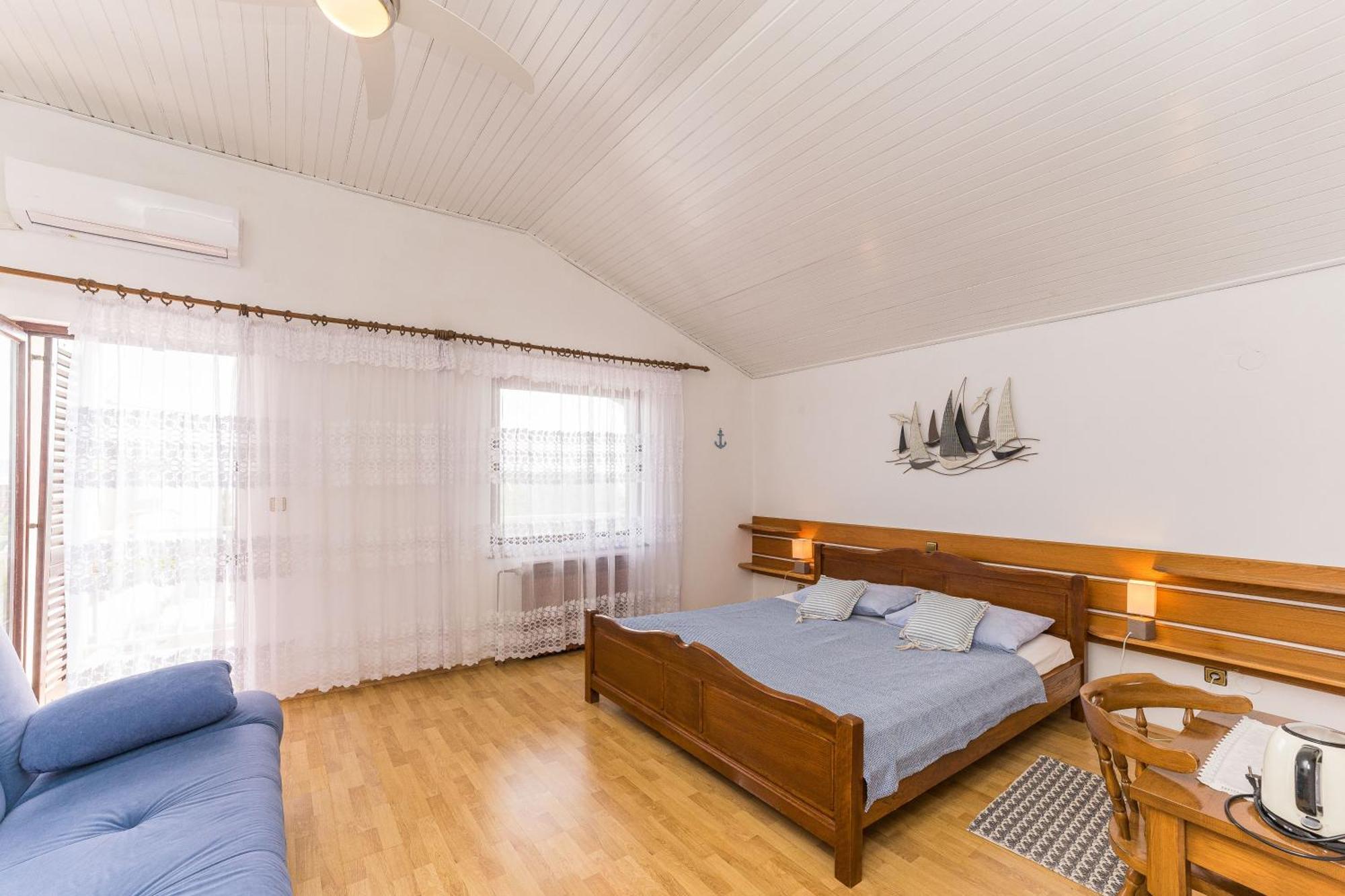Villa Lukas Сукошан Номер фото